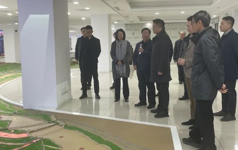 阿拉丁控股集團一行赴巴彥淖爾市考察交流