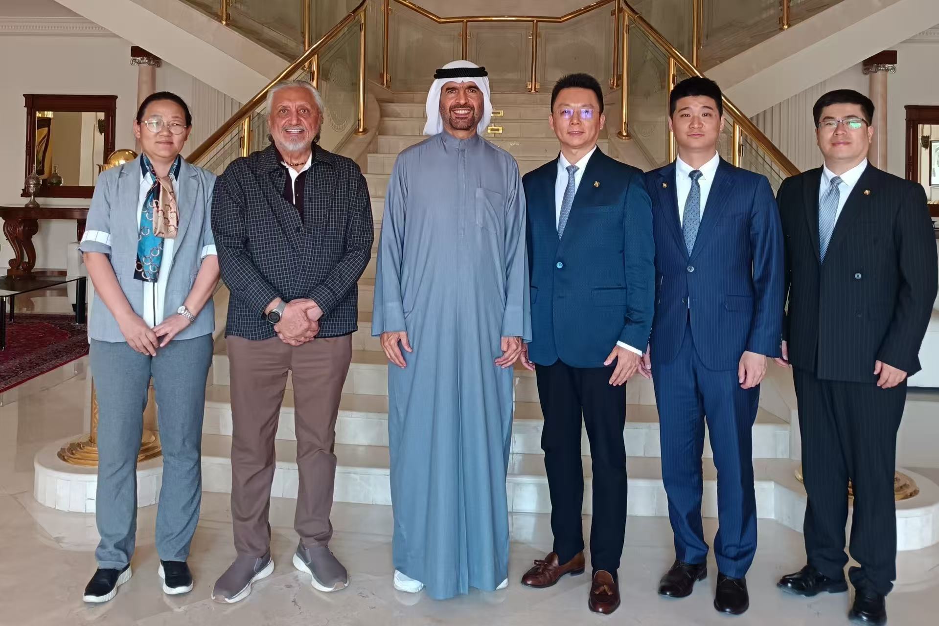 阿拉丁集團(tuán)出席阿聯(lián)酋國際投資峰會 阿拉丁集團(tuán)出席阿聯(lián)酋國際投資峰會